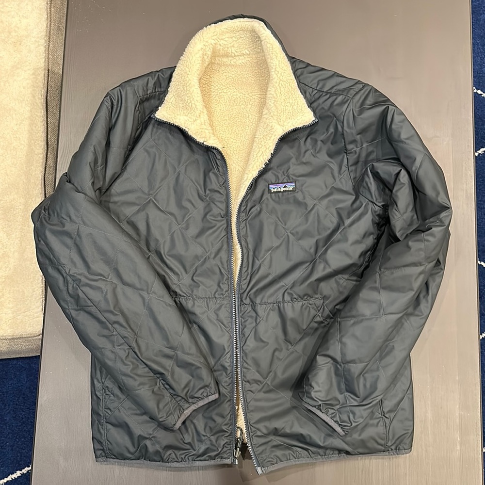 Patagonia reversible shearling quilt jacket